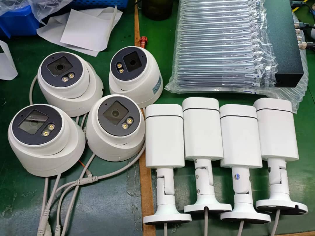 Ensemble Caméra surveillance à 8 chaînes